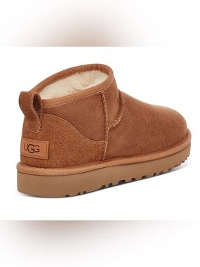 NEW in Box! UGG Women's Classic Ultra Mini Pull-On Booties